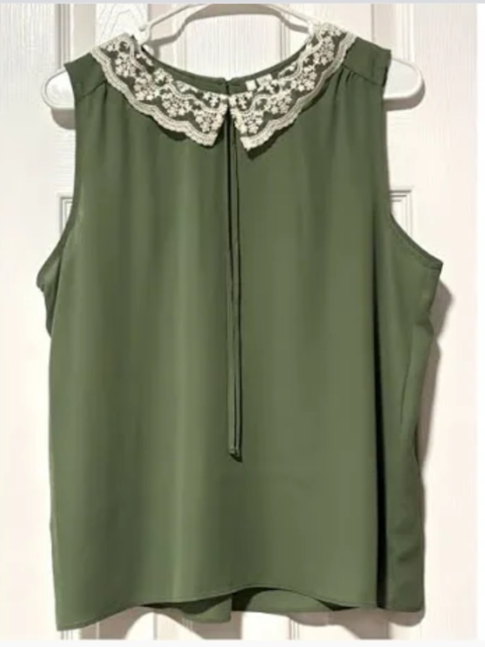 LC Lauren Conrad Olive Green Lace-Trim  Peter Pan collar Sleeveless Blouse
